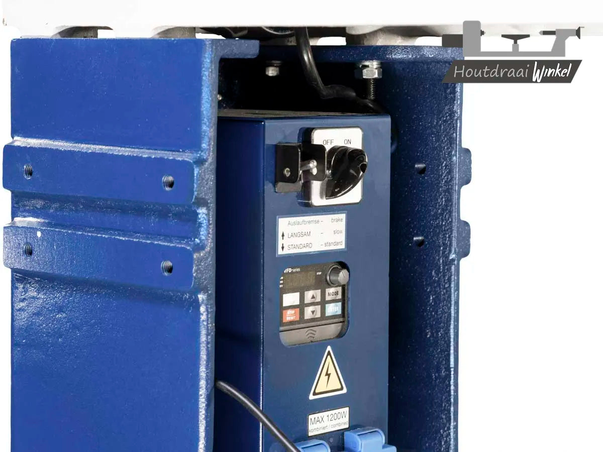 STRATOS-XL-FREQUENTIEREGELAAR-EN-STOPCONTACTEN
